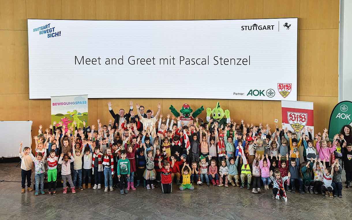 Gruppenfoto im Stuttgarter Rathaus