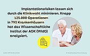 Slider zum Thema Implantationrisiko mit Text und Bild von einer älteren Frau, die zusammen mit einem Arzt auf einen Bildschirm blickt