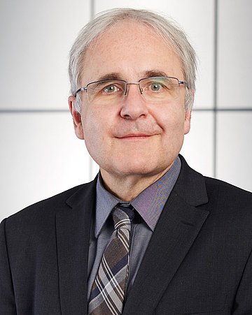 Jürgen Wasem Portraitbild von Jürgen Wasser, Lehrstuhlinhaber für Medizinmanagement der Universität Duisburg-Essen