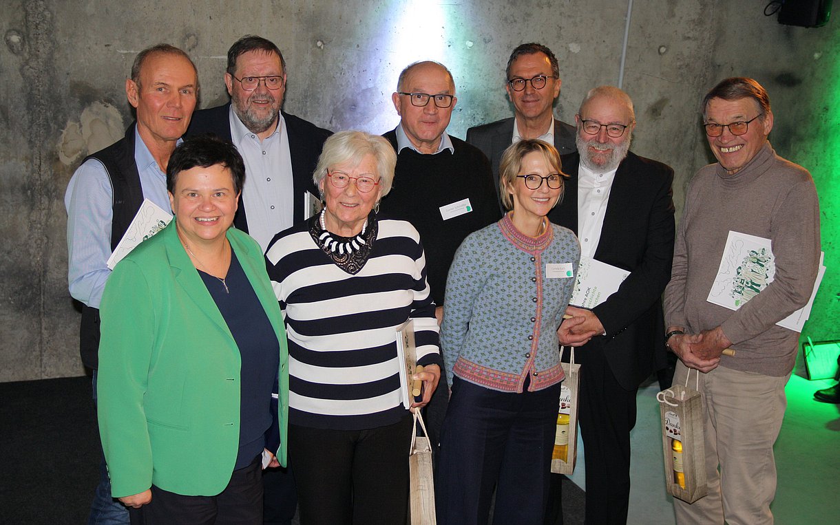 Gruppenbild Bezirksrat der AOK Mittlerer Oberrhein